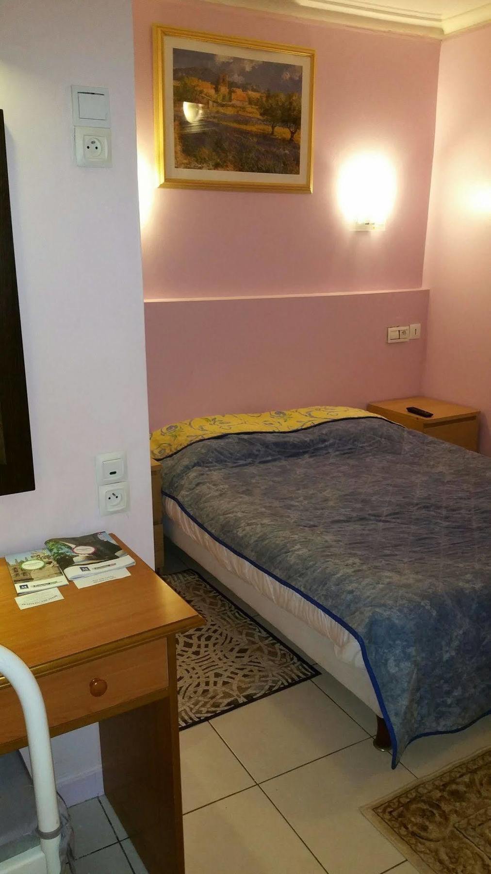 Hotel Des Voyageurs Montpellier Dış mekan fotoğraf